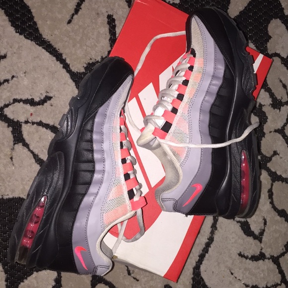 GS Air Max ‘95 - Picture 4 of 7